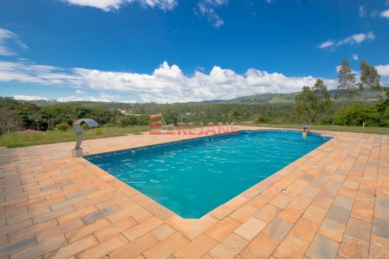 Chácara à venda com 3 quartos, 4300m² - Foto 2