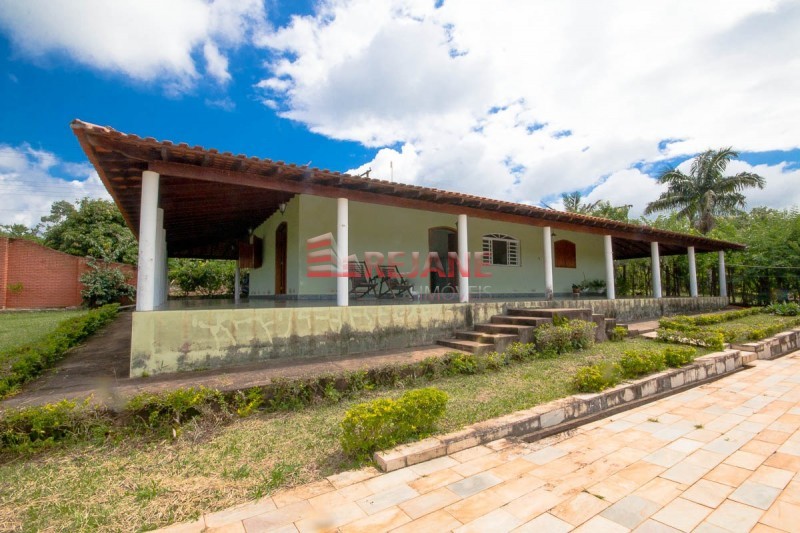 Chácara à venda com 3 quartos, 4300m² - Foto 16