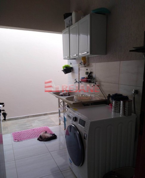 Rejane Im  veis Imobili  ria S  o Sebasti  o Paraiso Casa