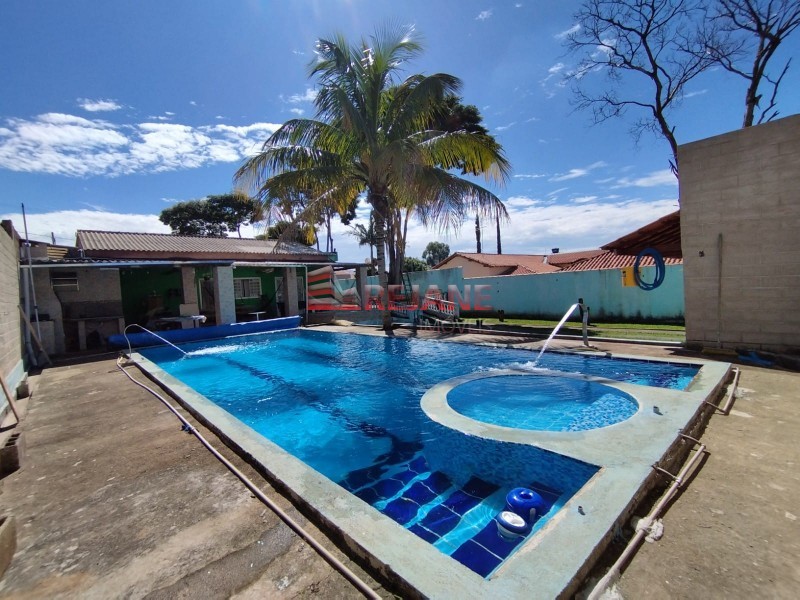 Chácara à venda com 4 quartos, 2250m² - Foto 5