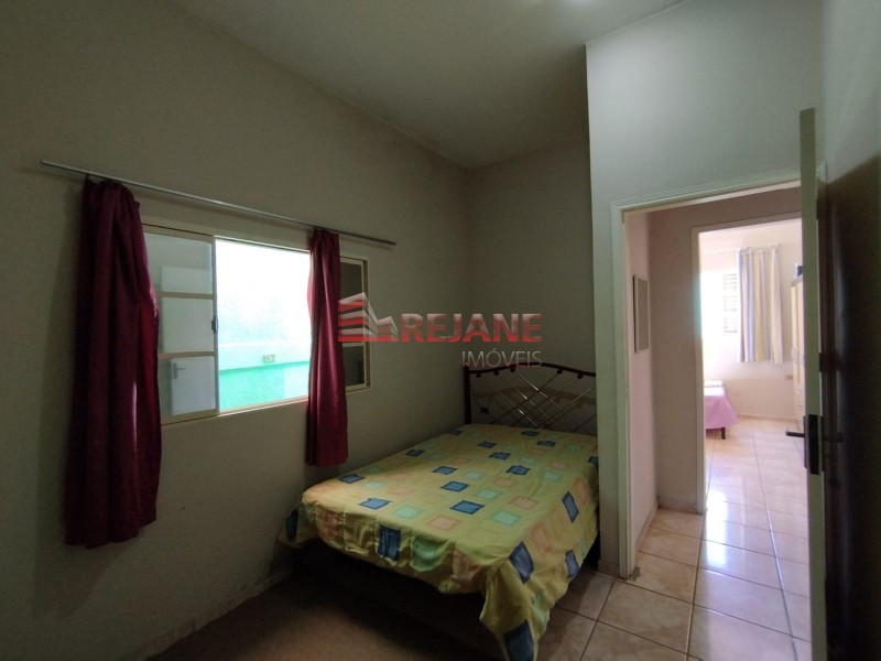 Chácara à venda com 4 quartos, 2250m² - Foto 14
