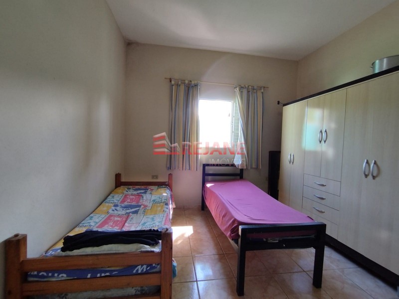 Chácara à venda com 4 quartos, 2250m² - Foto 15