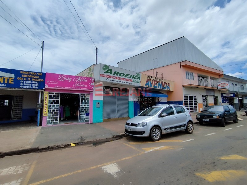 Foto: Barracão - Mocoquinha - São Sebastião do Paraíso