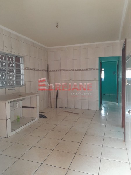 Casa à venda com 3 quartos, 140m² - Foto 9