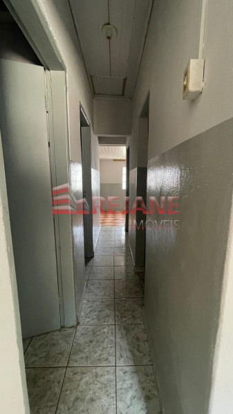 Casa à venda com 3 quartos, 122m² - Foto 4