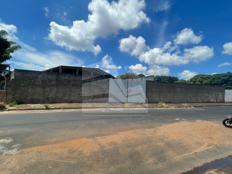Foto: Barracão - Vila Operária - São Sebastião do Paraíso
