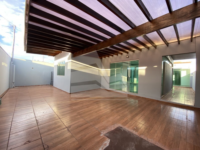 Casa à venda e aluguel, 208m² - Foto 3