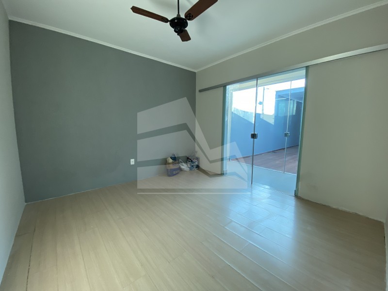Casa à venda e aluguel, 208m² - Foto 11