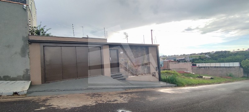 Foto: Casa - Jardim Mediterranée - São Sebastião do Paraíso/MG