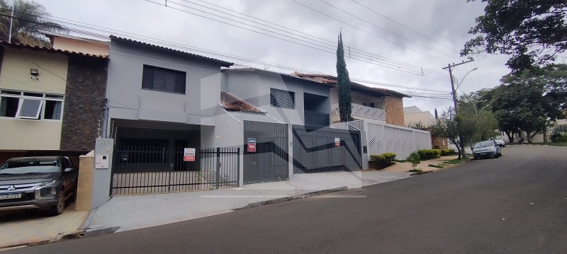 Foto: Casa - Jardim Coolapa - São Sebastião do Paraíso/MG