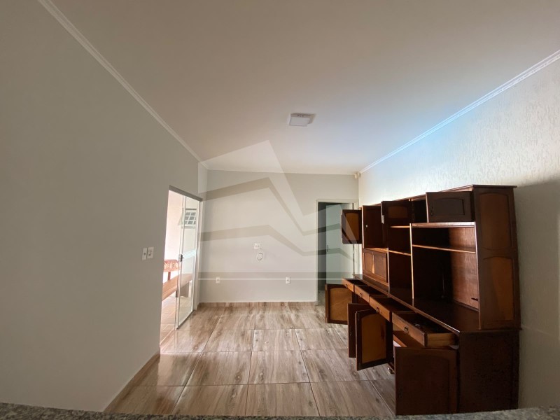 Casa, 1 quarto, 110 m² - Foto 2