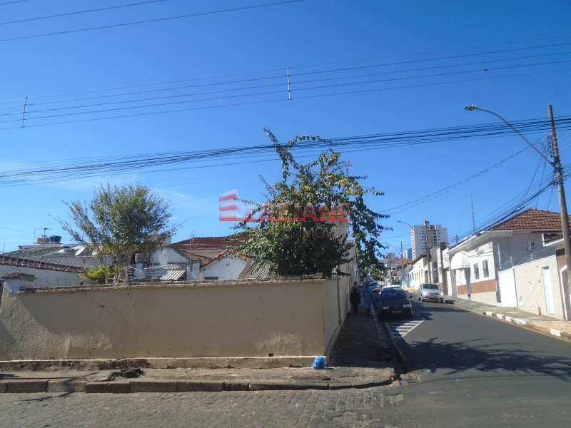 Imovel: Casa - Centro - São Sebastião do Paraíso/MG - Código: 883